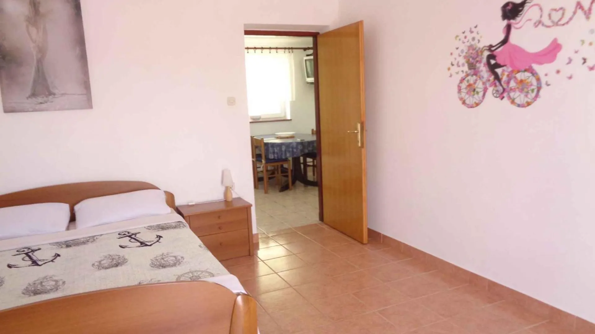 Two-Bedroom Apartment Lopar Near Sea 2