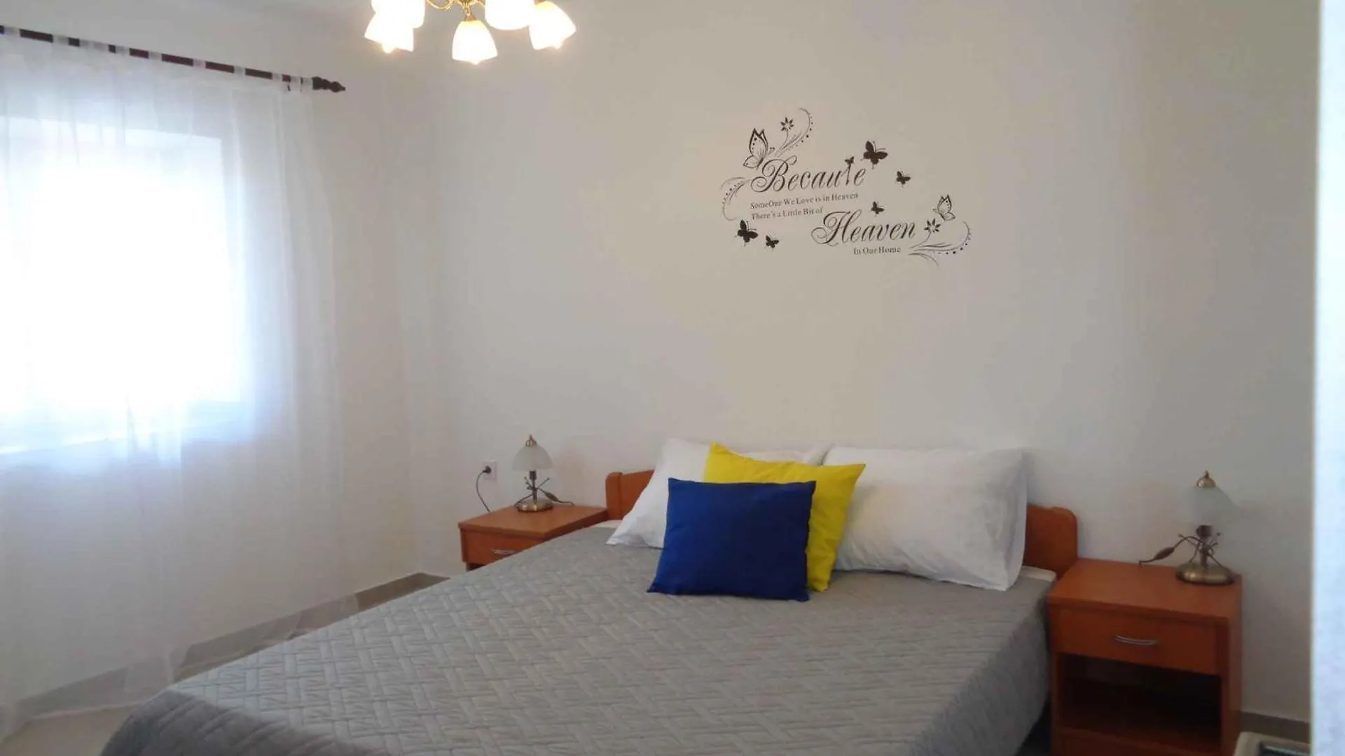 Two-Bedroom Apartment Lopar Near Sea 2